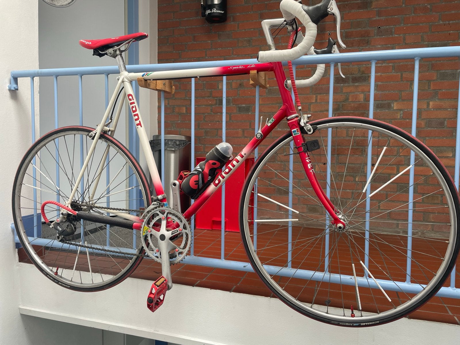 Giant racefiets - Rood/Wit - Goede staat, Ophalen, 28 inch, Gebruikt, 10 tot 15 versnellingen