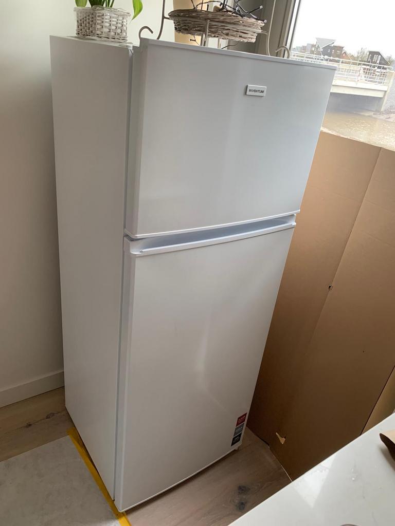 Inventum KV1430 koel-vriescombinatie, Minder dan 60 cm, Zo goed als nieuw, 140 tot 160 cm, Vrijstaand