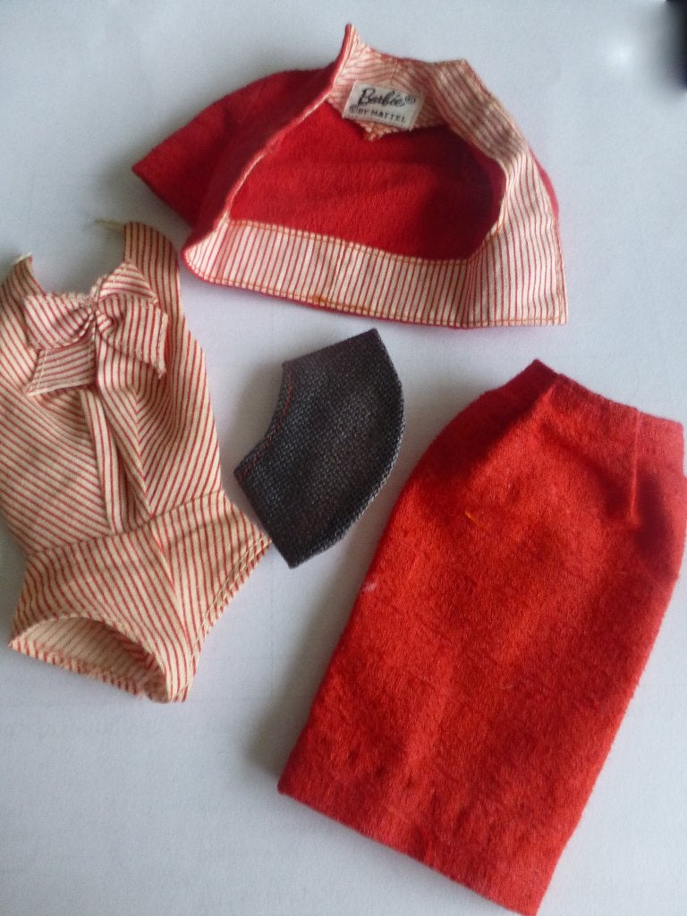 Barbie Busy Gal, vintage, tweede versie 1961, Ophalen of Verzenden, Zo goed als nieuw, Kleertjes