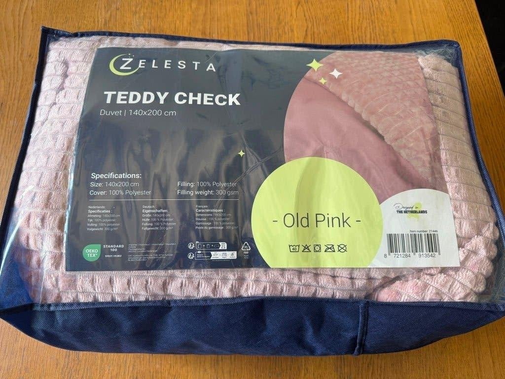 Zelesta Teddy Check Dekbed - Old Pink - 140x200 cm, Eenpersoons, Nieuw, Ophalen of Verzenden, Deken of Dekbed
