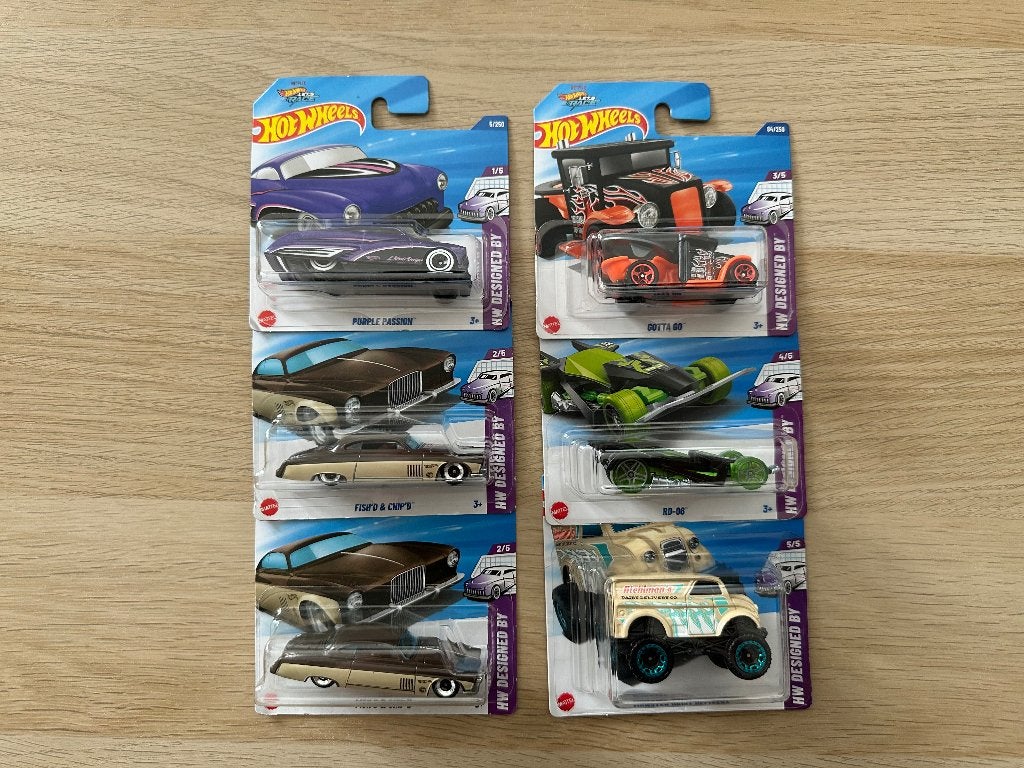 Hot Wheels — 2025 Designed By (5/5, complete) + 1 Extra, Ophalen of Verzenden, Nieuw