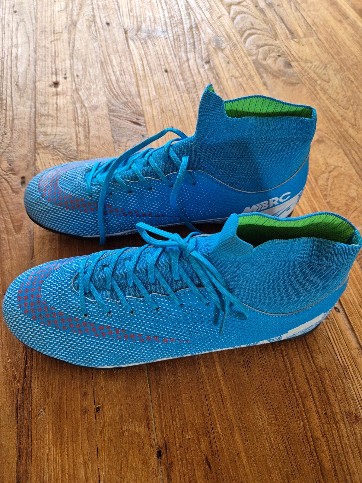 voetbalschoenen Nike maat 41, Sport en Fitness, Maat XS of kleiner, Ophalen, Schoenen