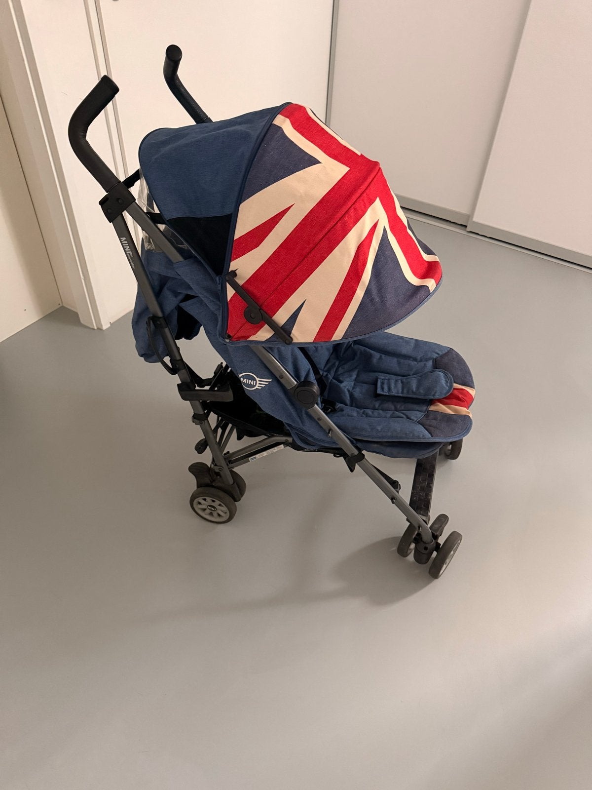 Mini Easywalker buggy in zeer goede staat., Kinderen en Baby's, Kinderwagens en Combinaties, Ophalen, Zo goed als nieuw, Kinderwagen
