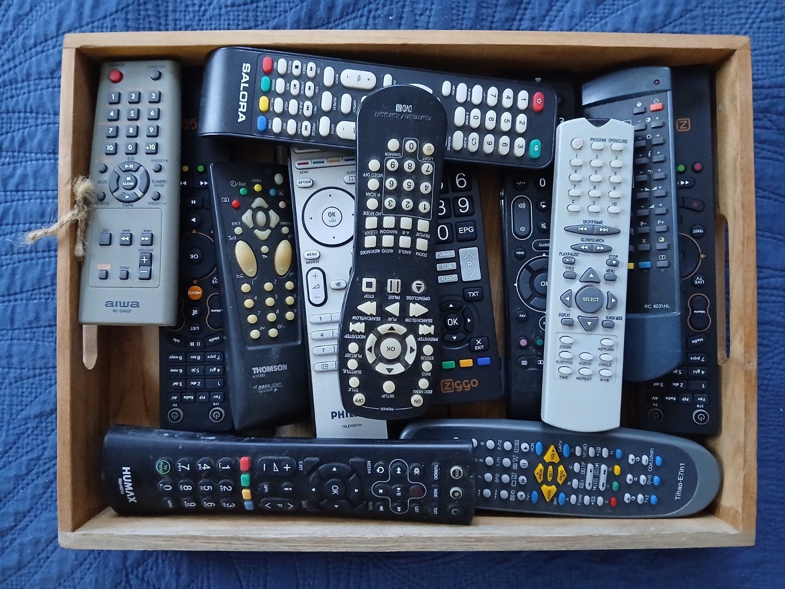 Diverse afstandsbedieningen voor TV, DVD, en meer, Ophalen of Verzenden, Gebruikt, Universeel, Dvd