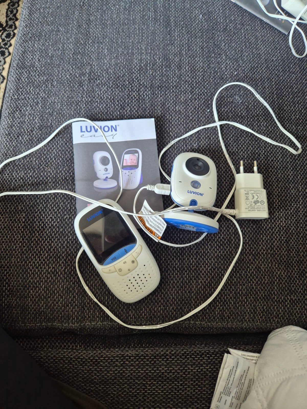 Luvion Easy Babyfoon met camera en handleiding, Ophalen of Verzenden, Gebruikt, 100 tot 250 meter, Camera