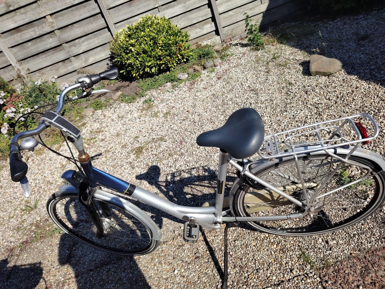 Batavus damesfiets met lage instap en versnellingen, Fietsen en Brommers, Ophalen, Gebruikt, Velgrem, (Extra) lage instap