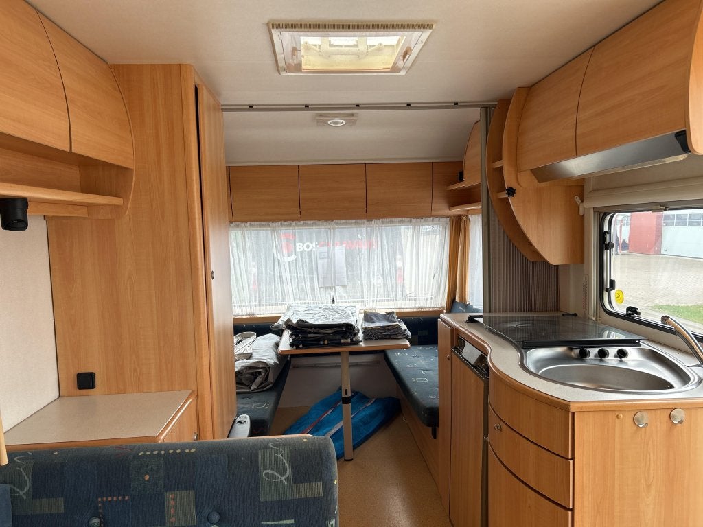 Home-Car Racer Trophy 43 VOORTENT, TOILET, MOVER, Niet ingevuld, Bedrijf, 750 - 1000 kg, Schokbreker