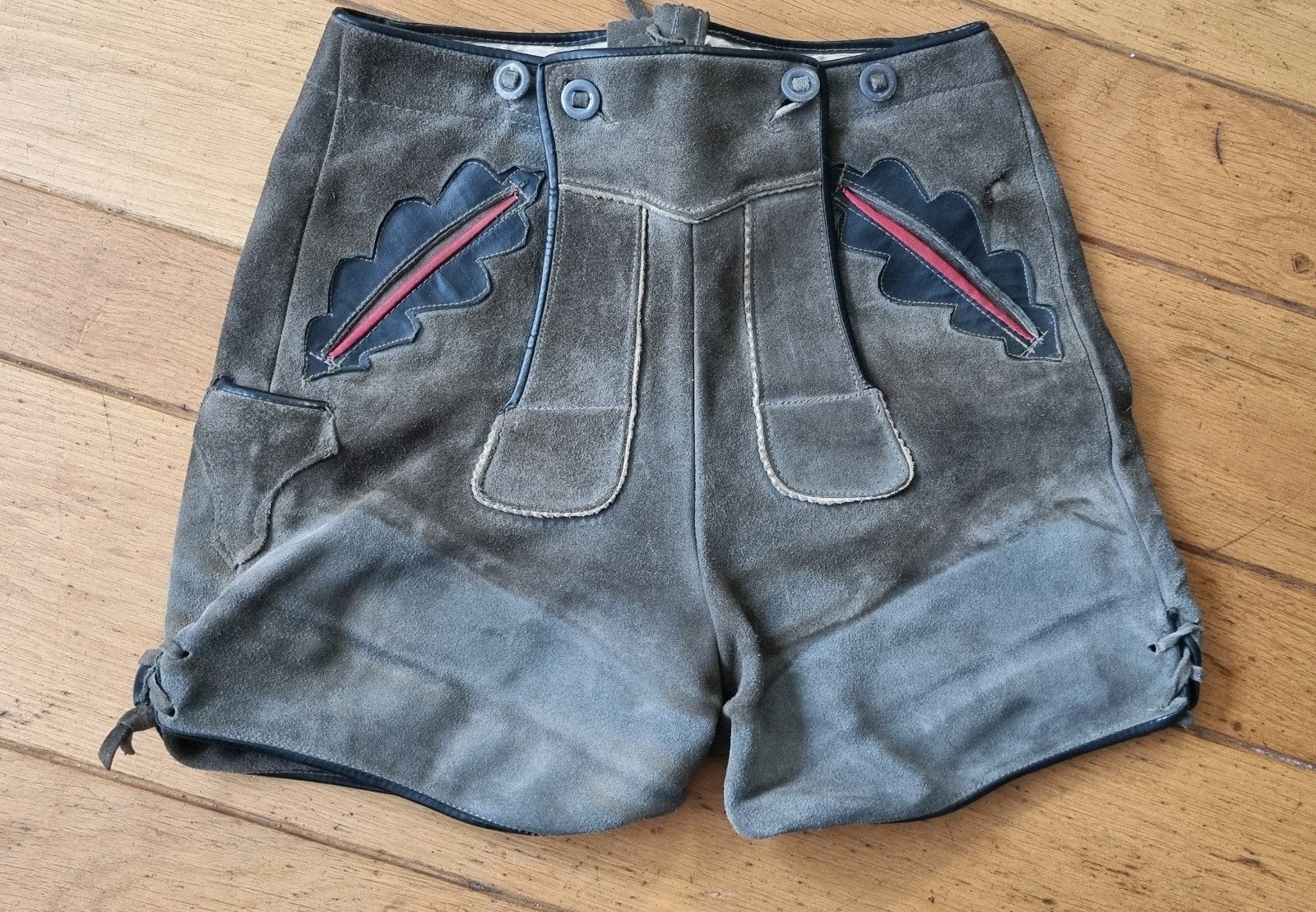 Vintage kinder Lederhose mt 128-140 trachten Oktoberfeest, Ophalen of Verzenden, Zo goed als nieuw, Jongen of Meisje, Broek