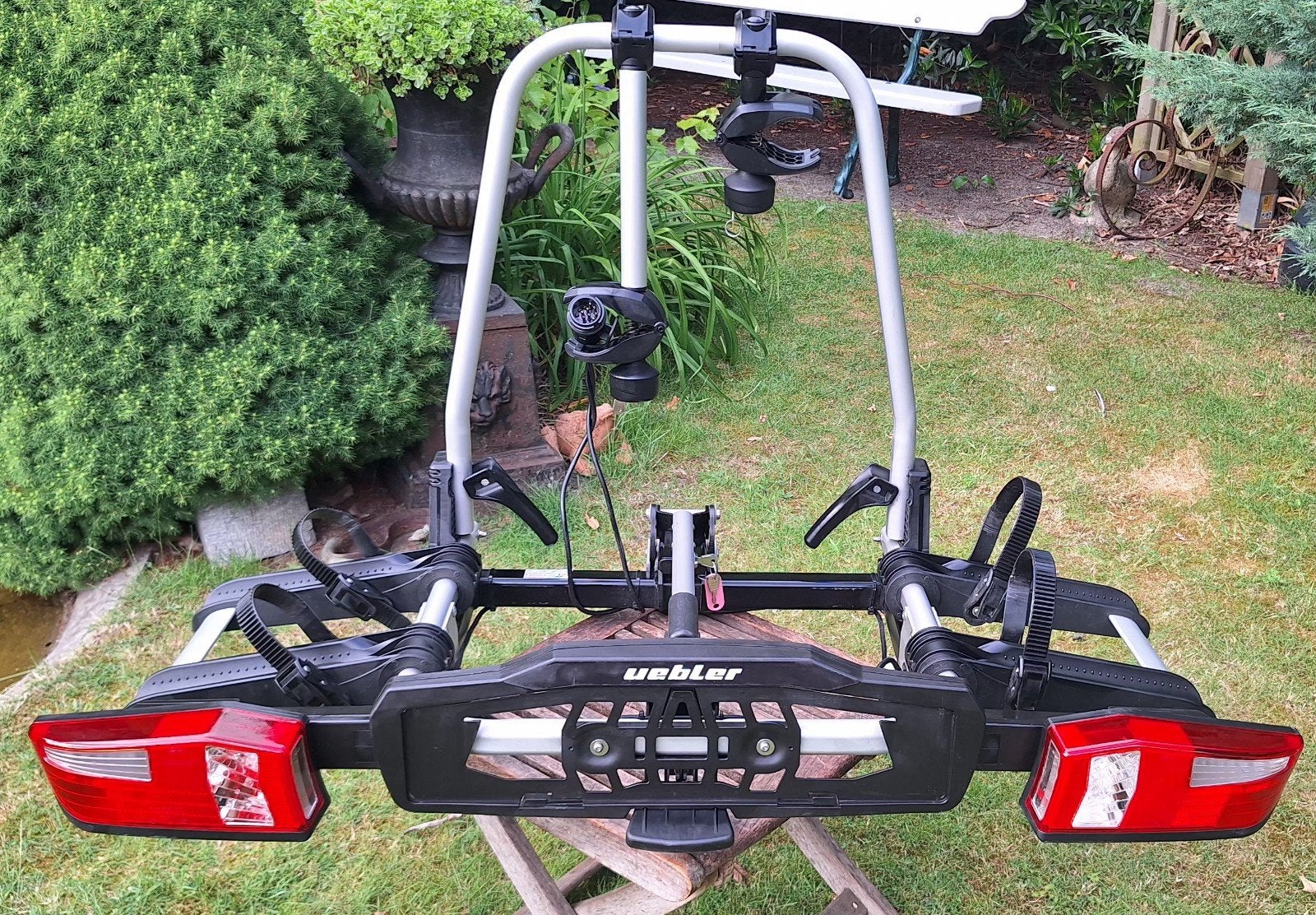 Uebler x21s fietsendrager voor 2-ebikes als nieuw!, Auto diversen, Fietsendragers, Zo goed als nieuw, Trekhaakdrager, 2 fietsen