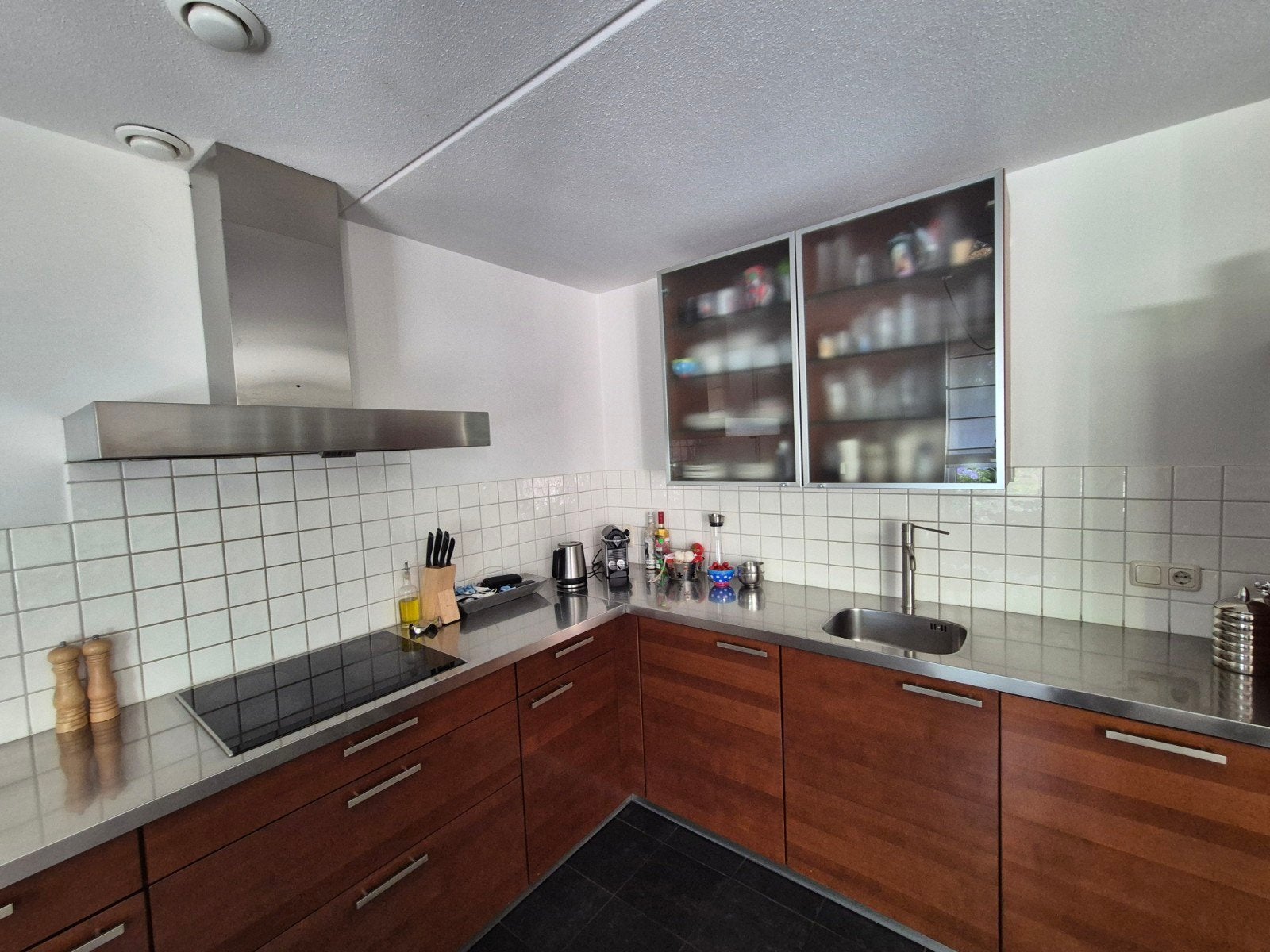 Hoekkeuken 310x257 met RVS blad (excl. vaatwasser/koelkast), Huis en Inrichting, Keuken | Complete keukens, Ophalen, Gebruikt