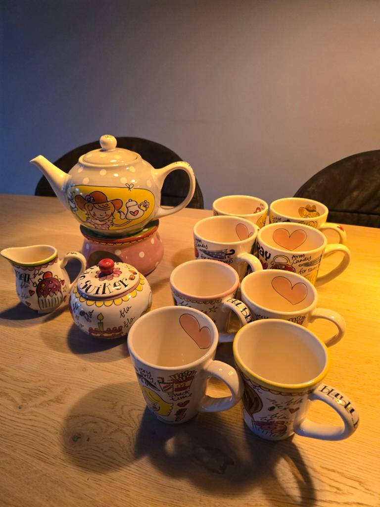 Blond Amsterdam theepot met theekopjes en suikerpot, Huis en Inrichting, Keuken | Servies, Ophalen, Blond Amsterdam, Overige typen