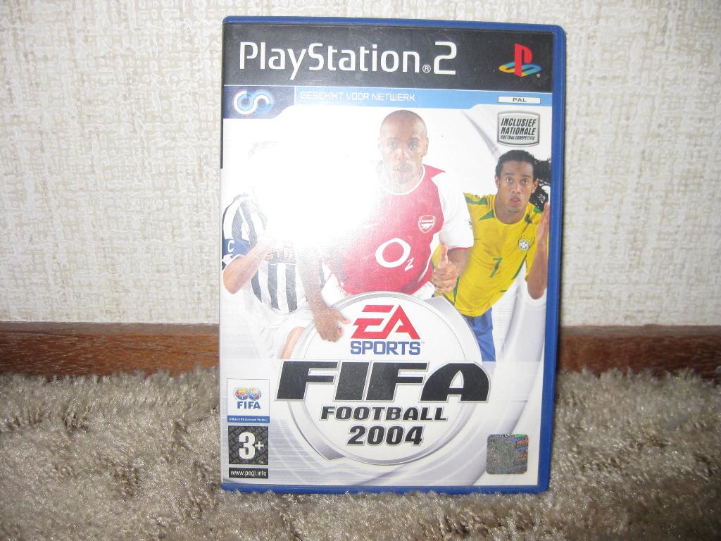 Fifa Football 2004, playstation 2., Spelcomputers en Games, Games | Sony PlayStation 2, 2 spelers, Ophalen of Verzenden, Zo goed als nieuw