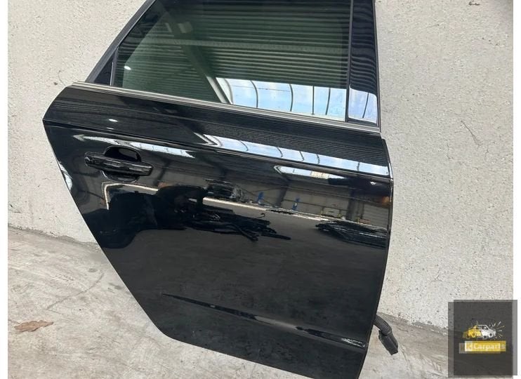 Audi A3 S3 RS3 8v Rechts Achter portier LC9x origineel deur, Gebruikt, Deur, AUDI AG, Auto-Union-Strasse 1
85045  Ingolstadt, DE