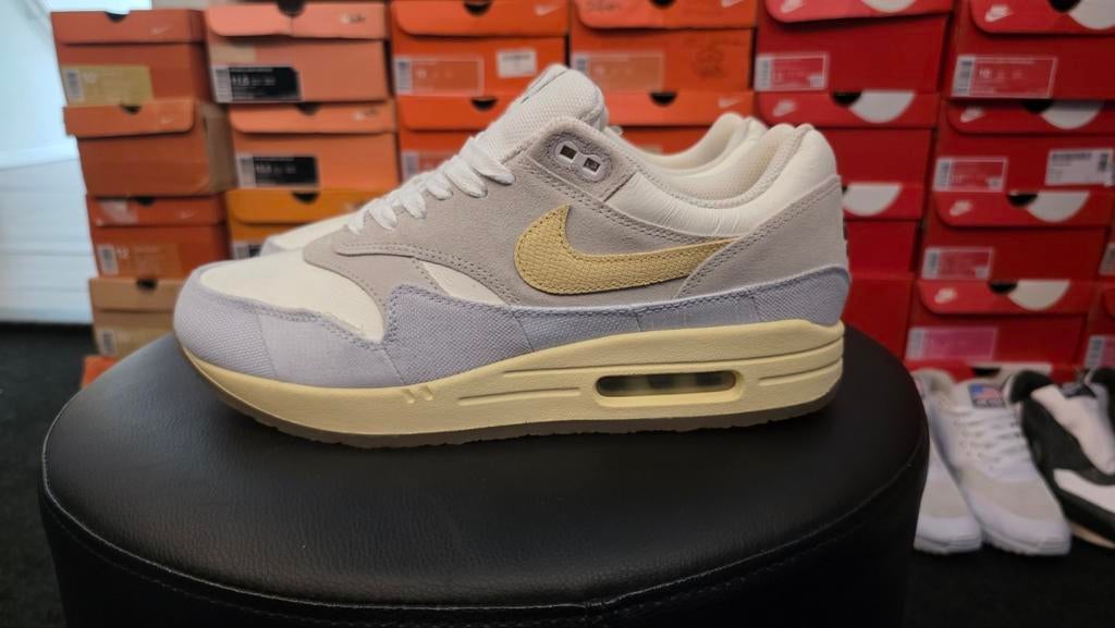 Nike Air Max 1 '87 Crepe 'Light Bone'. Maat 44.5, Verzenden, Beige, Nike, Nieuw