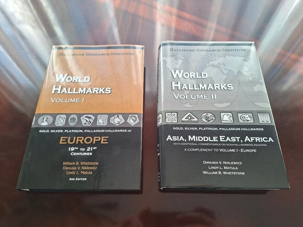 World Hallmarks Vol. 1 & 2 - Keurmerken Taxatie Boeken, Boeken, Ophalen, Zo goed als nieuw