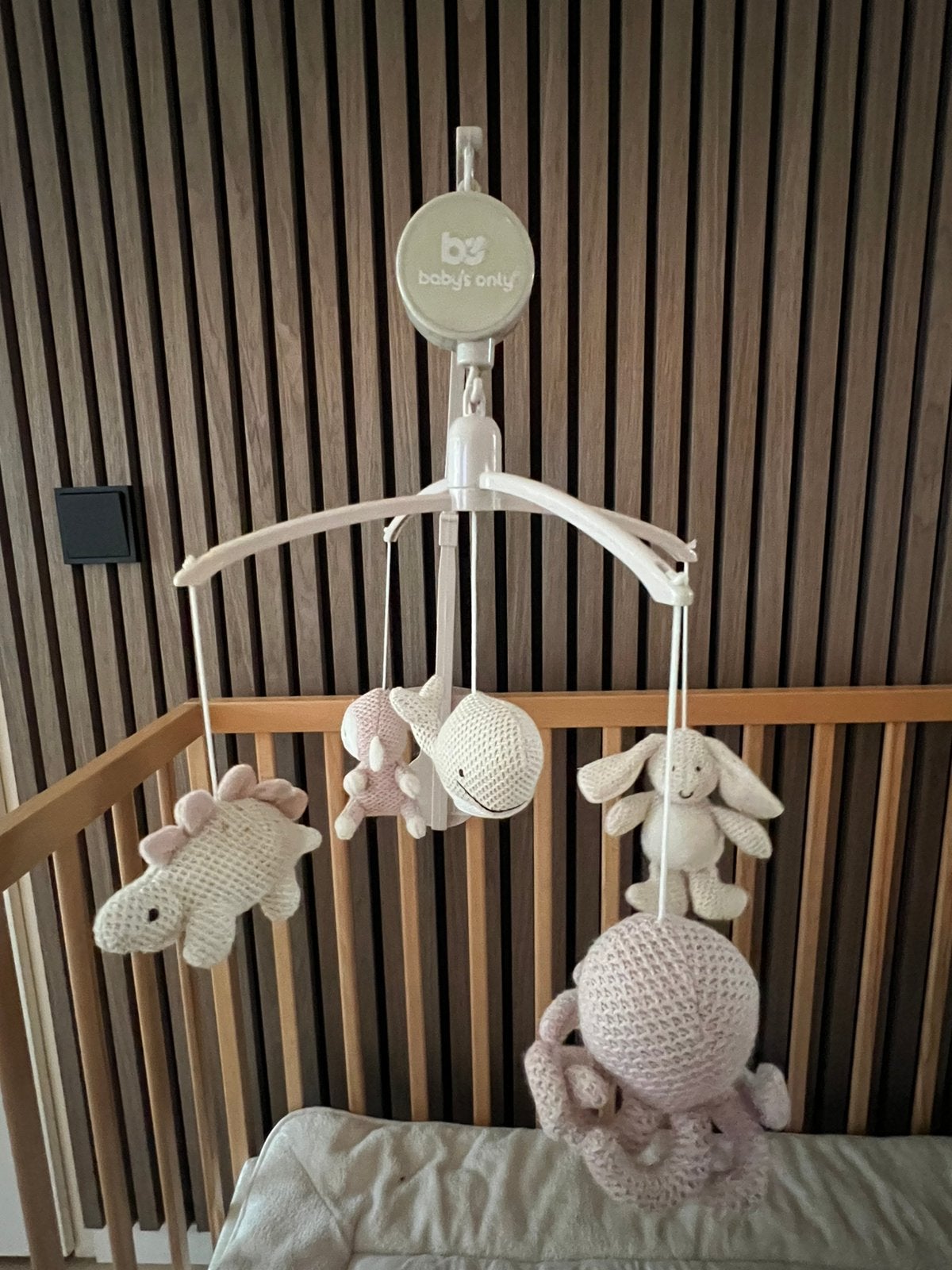 Baby’s only - muziekmobiel animals oud roze/warm linen, Ophalen, Zo goed als nieuw, Mobiel, Met geluid