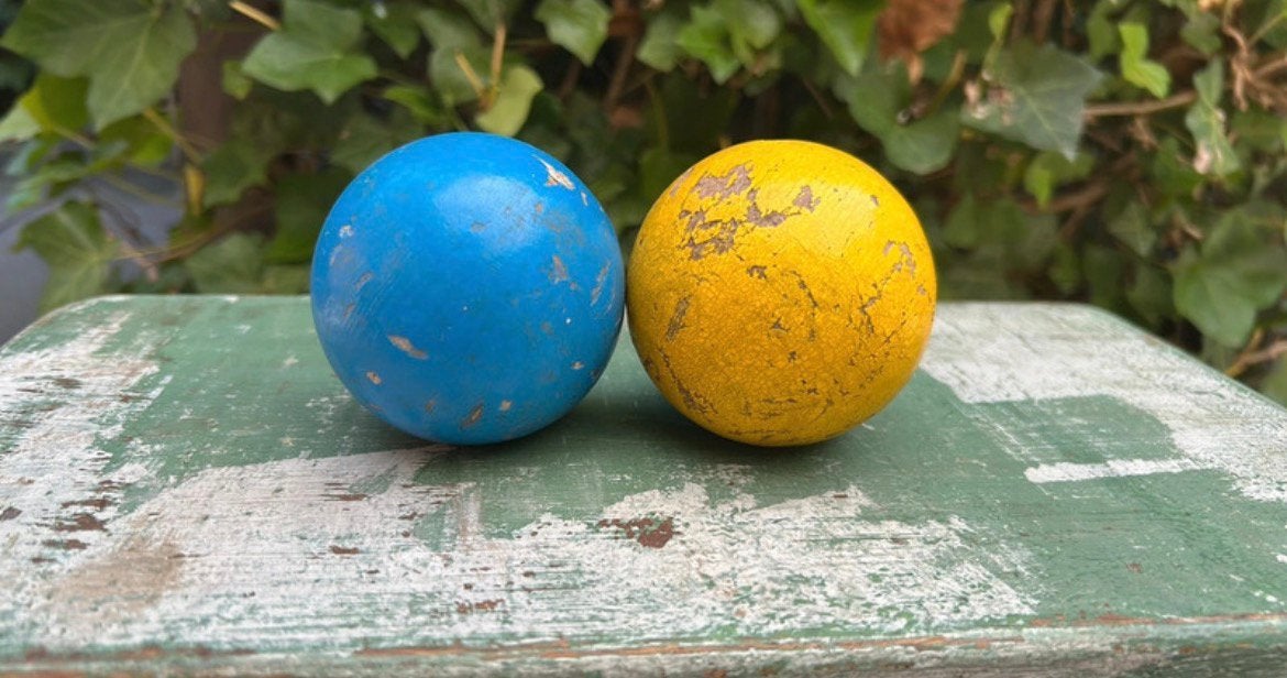 Twee franse jeu de boules ballen, Ophalen of Verzenden