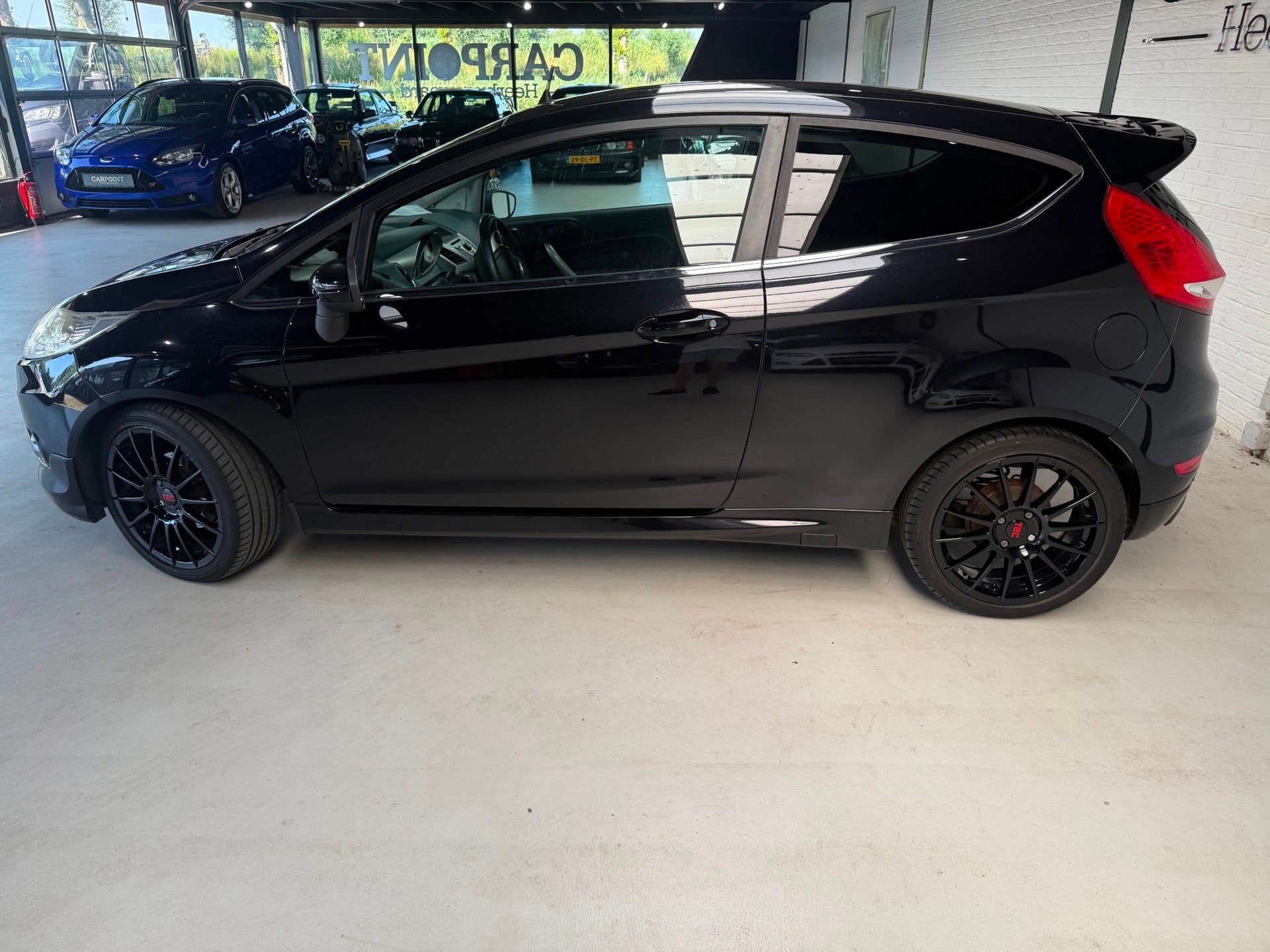 Ford Fiesta 1.6 Titanium 120PK Sport ST Xenon Cruise Pdc Cli, Gebruikt, 31 €/maand, 4 cilinders, Zwart