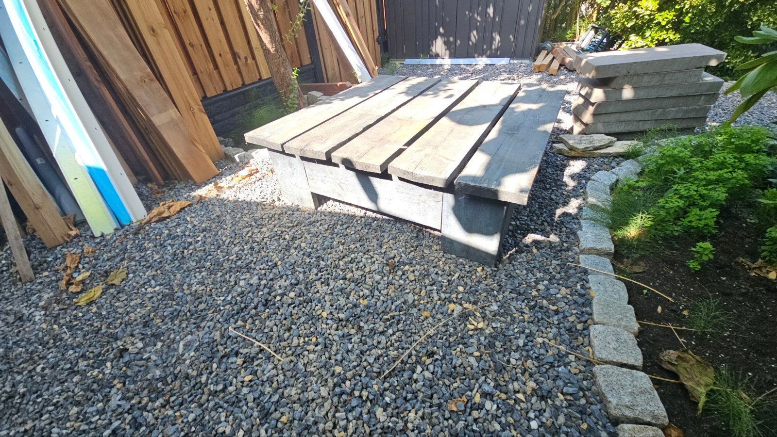 Robuuste houten bank voor buiten, Tuin en Terras, Ophalen, Gebruikt, Hout