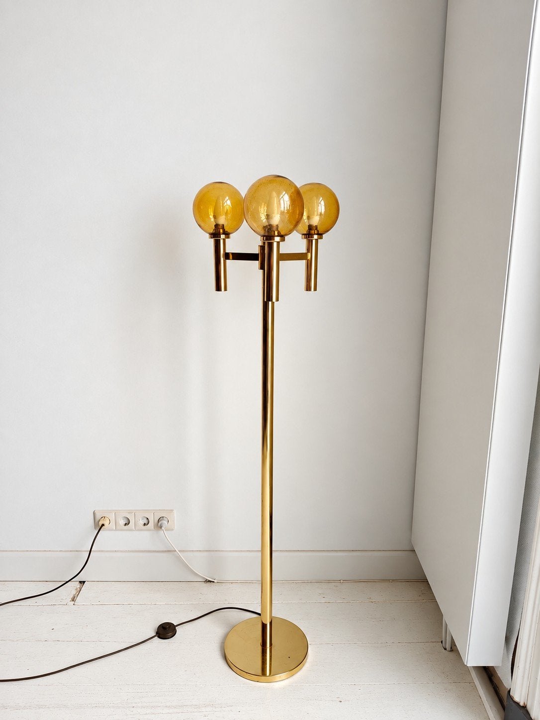 Vintage messing goudkleurig amberglas vloerlamp, Overige materialen, Gebruikt, 100 tot 150 cm, Vintage