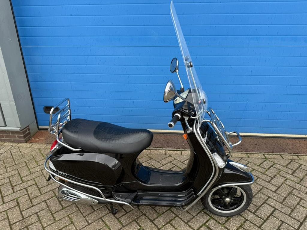 Vespa lx in hele nette staat!!!!! 2012, Ophalen of Verzenden, Zo goed als nieuw, Carburateur, Vespa