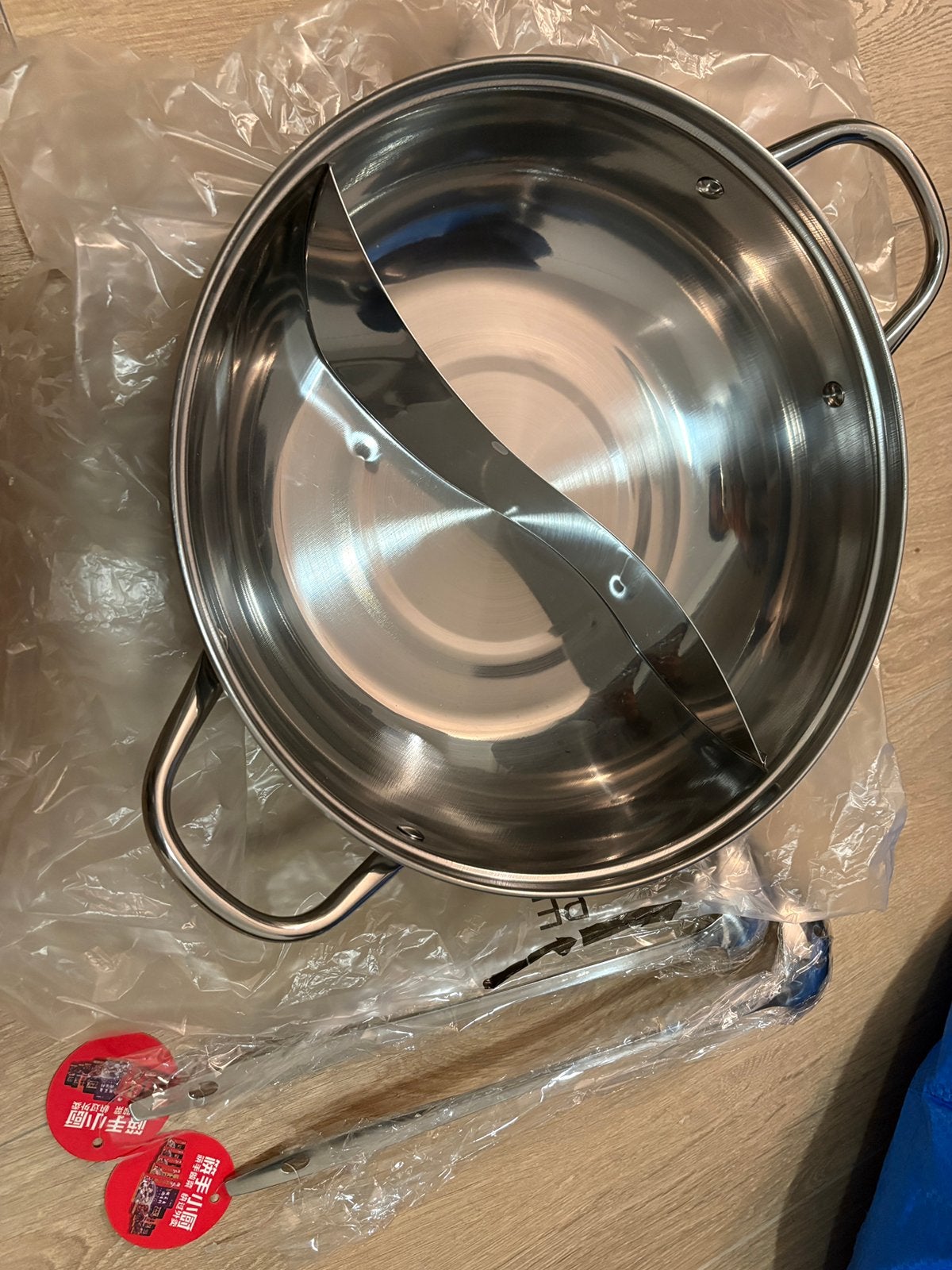 Nieuwe RVS hotpotpan met 2 vakken + 2 zeefjes, Ophalen of Verzenden, Zo goed als nieuw, Rvs