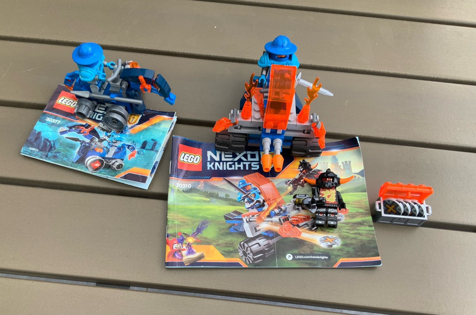 Lego Knights 70310 en Knights 30377., Ophalen of Verzenden, Zo goed als nieuw