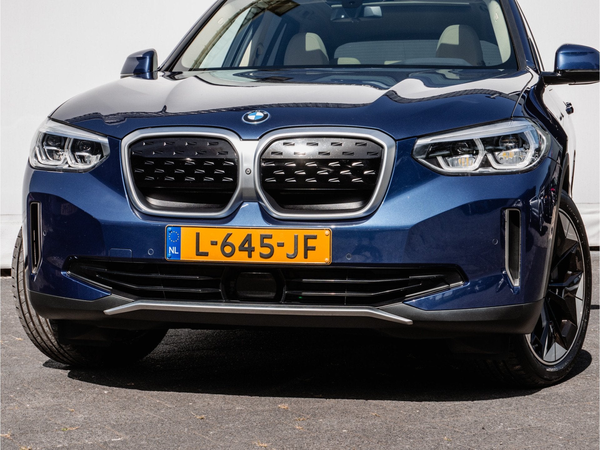 BMW iX3 High Executive 80 kWh SOH 99% Elek. panoramadak/ Hea, Automaat, Achterwielaandrijving, Gebruikt, Blauw