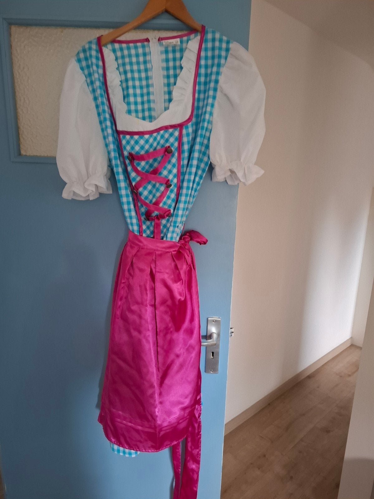 Wiesn Fashion Dirndl Jurk Maat 46 - Blauw/Roze Geruit, Ophalen of Verzenden, Zo goed als nieuw, Overige thema's