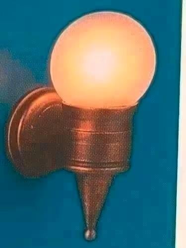 mini mundus miniaturen wandlamp met bol, Verzamelen, Ophalen of Verzenden, Nieuw, Poppenhuis