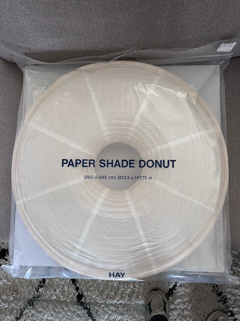Gloednieuwe Hay paper shade donut 60cm doorsnee, Huis en Inrichting, Ophalen, 25 tot 50 cm, Wit, Nieuw