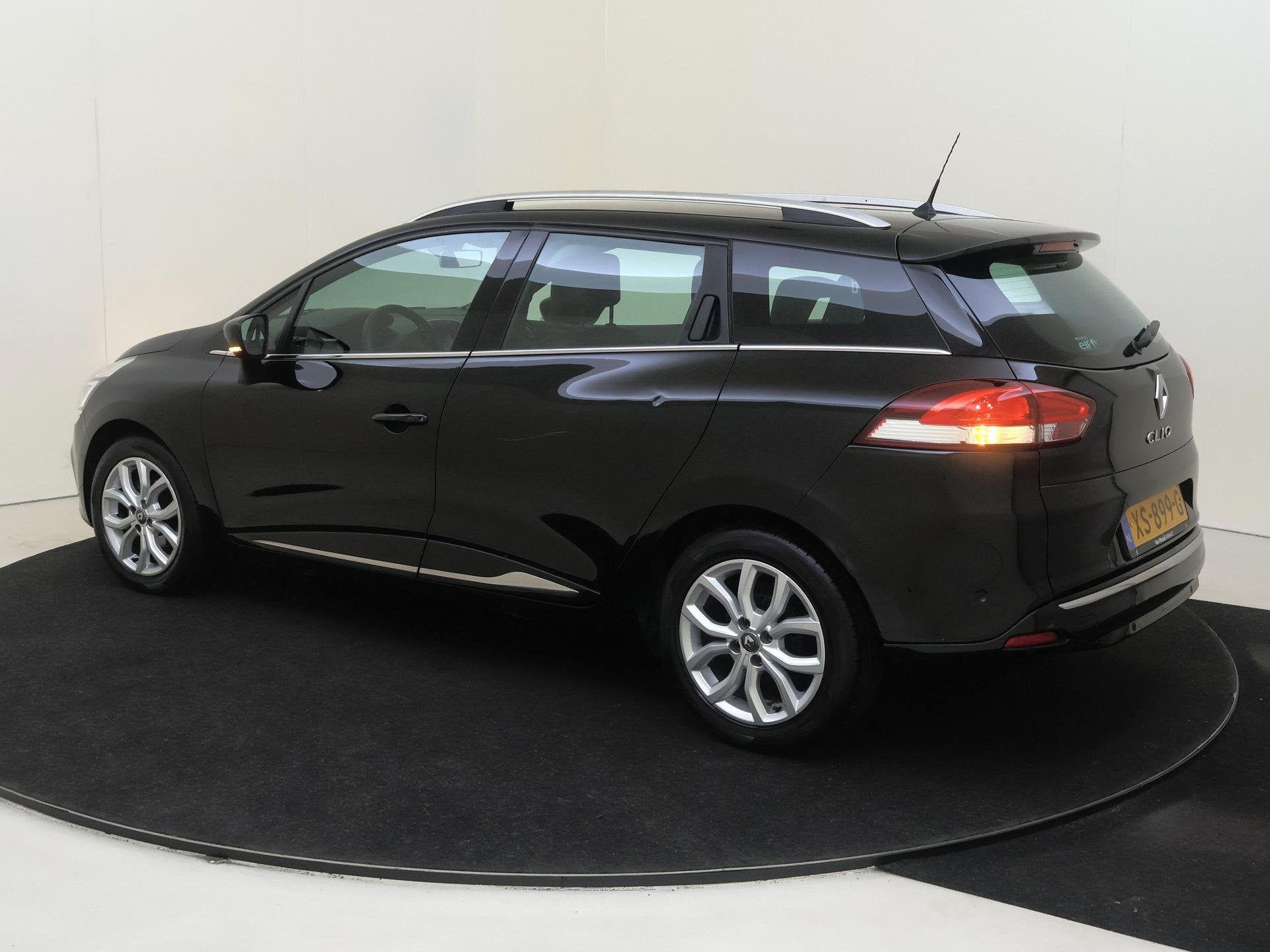 Renault Clio Estate TCe90 Intens | R-Link Navigatie | Parkee, Voorwielaandrijving, 898 cc, Stof, Gebruikt