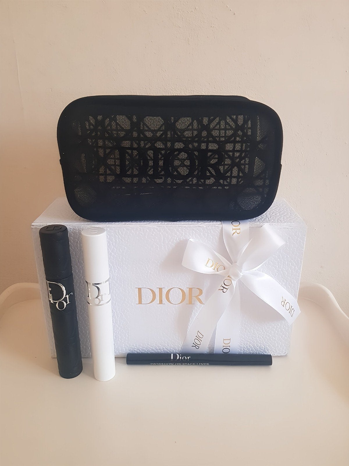 Diorshow Overvolume Mascara, Dior Primer, Dior Make Up Tas, Spelcomputers en Games, Spelcomputers | Nintendo 2DS en 3DS, Ophalen of Verzenden