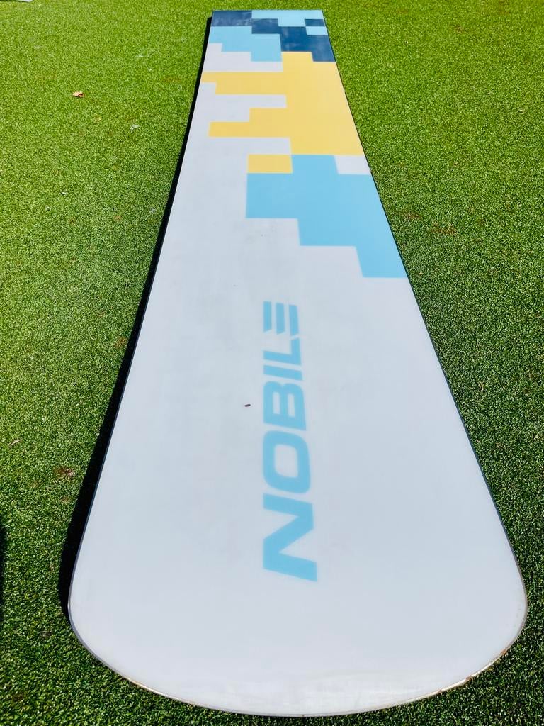Nobile RC2000 Snowboard - Zo goed als nieuw, Ophalen of Verzenden, Zo goed als nieuw