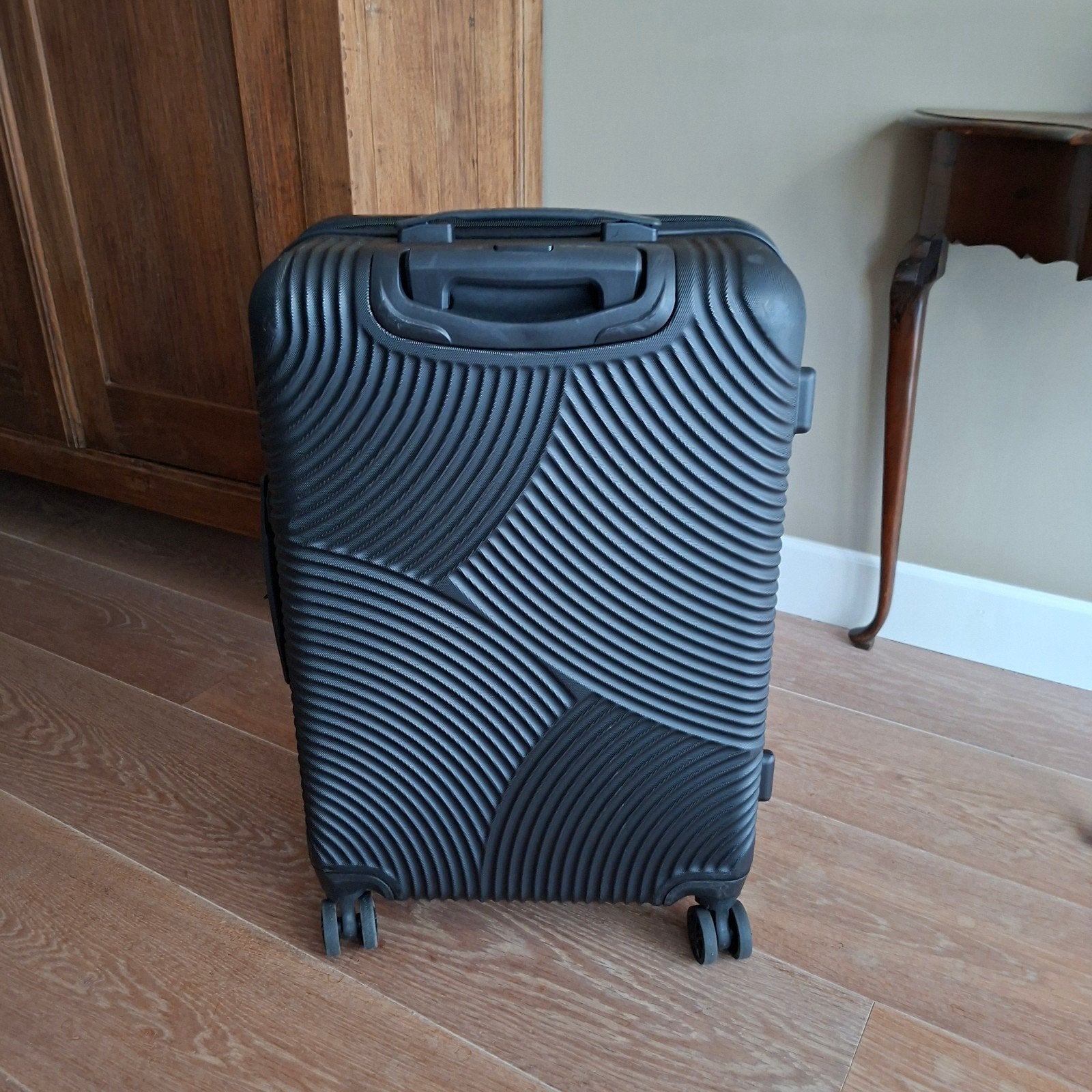 Koffer reiskoffer Enrico Benetti, Ophalen, Gebruikt, Hard kunststof, 60 tot 70 cm