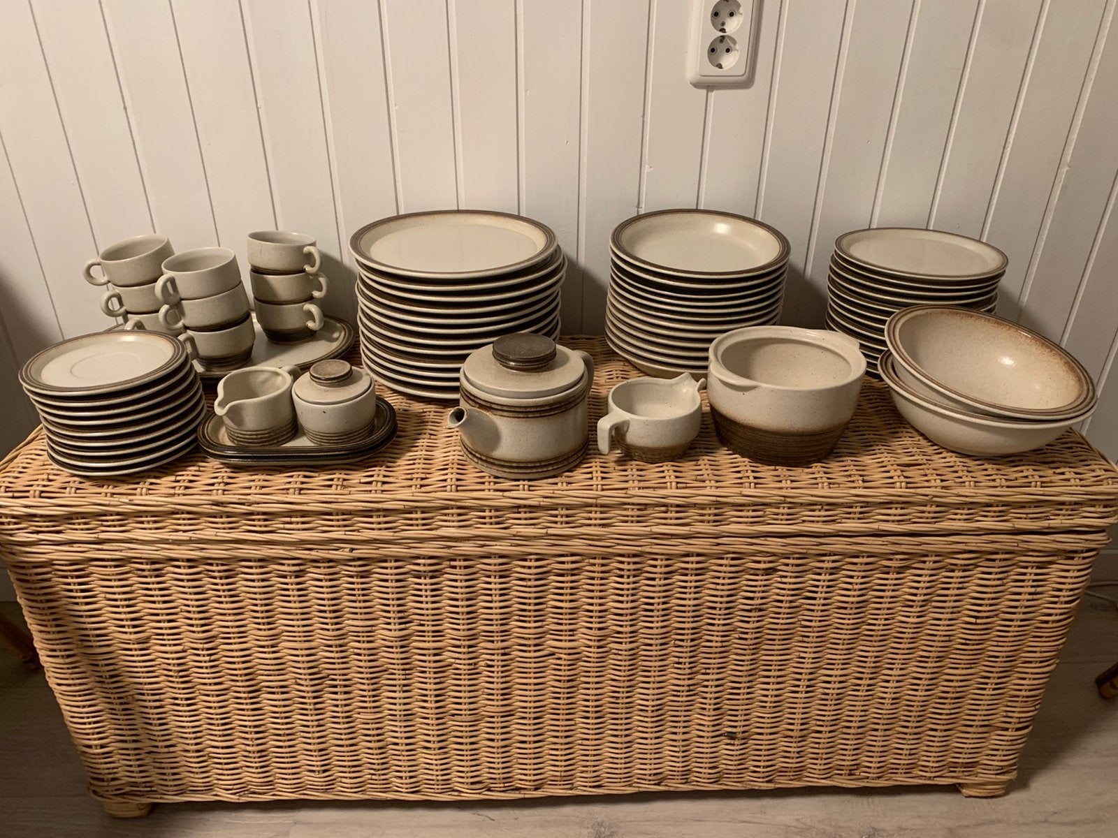 Gerzits servies, Ophalen