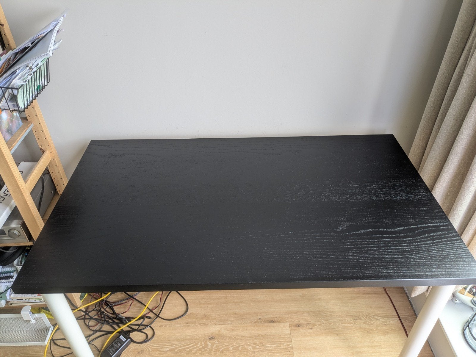 IKEA Bureau 120x70cm - Zwart blad met witte poten, Ophalen, Gebruikt, IKEA, Zwart