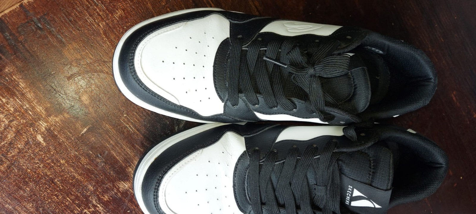 Skechers Sneakers Zwart/Wit - Maat 46 - Als nieuw, Zwart, Ophalen of Verzenden, Skechers, Sneakers of Gympen