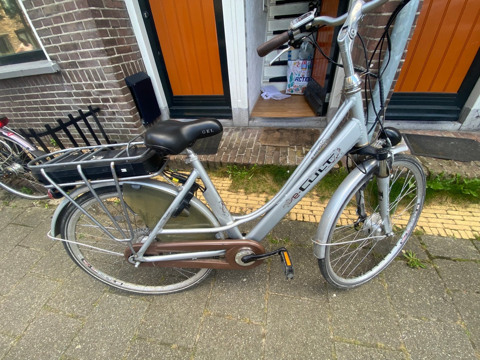 Elektrische fiets  defect, Ophalen, Zo goed als nieuw, Overige merken