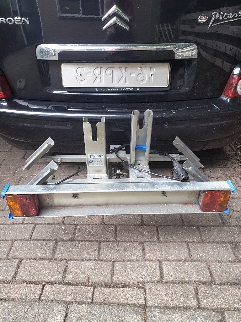 Twinny Load, Ophalen, Gebruikt, 2 fietsen, Trekhaakdrager