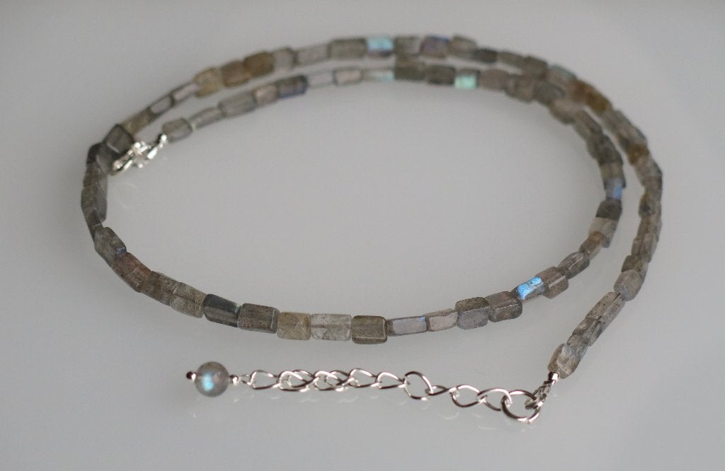 Prachtig klassiek kettinkje met Labradoriet AA, verstelbaar, Sieraden, Tassen en Uiterlijk, Kettingen, Verzenden, Nieuw, Verstelbaar