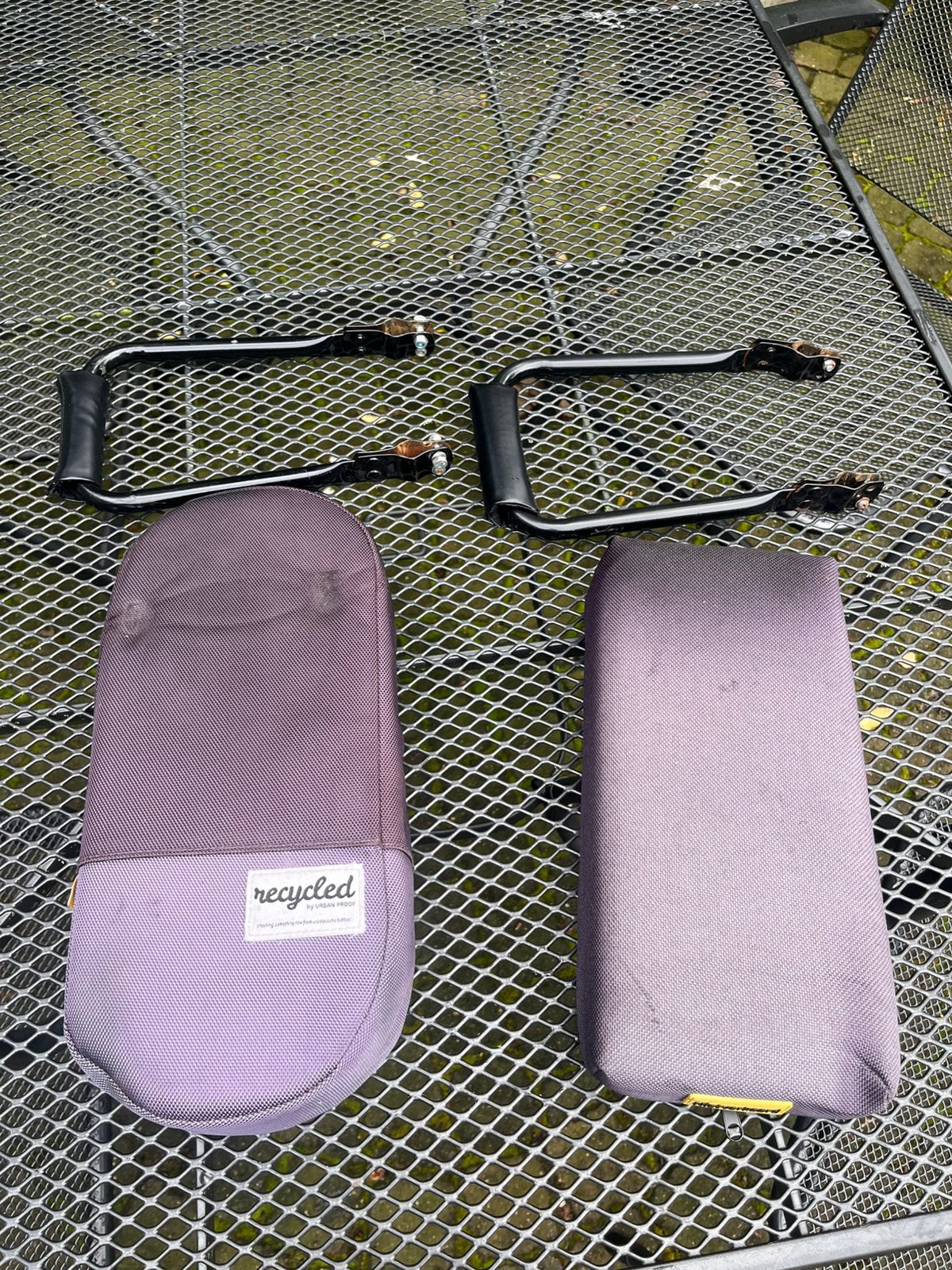 Te koop 2x fietsaccessoires, Ophalen of Verzenden, Zo goed als nieuw