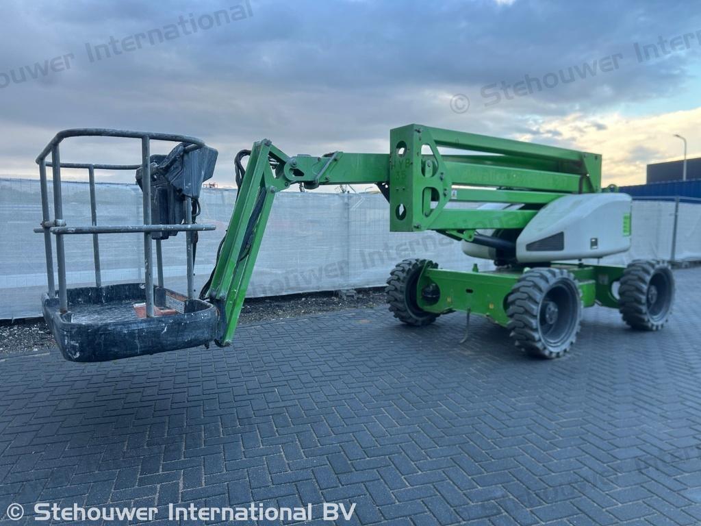 Niftylift HR17 Hybride hoogwerker 4WD Nifty Lift HR 17 4X4, Zakelijke goederen, Machines en Bouw | Liften, Steigers en Ladders
