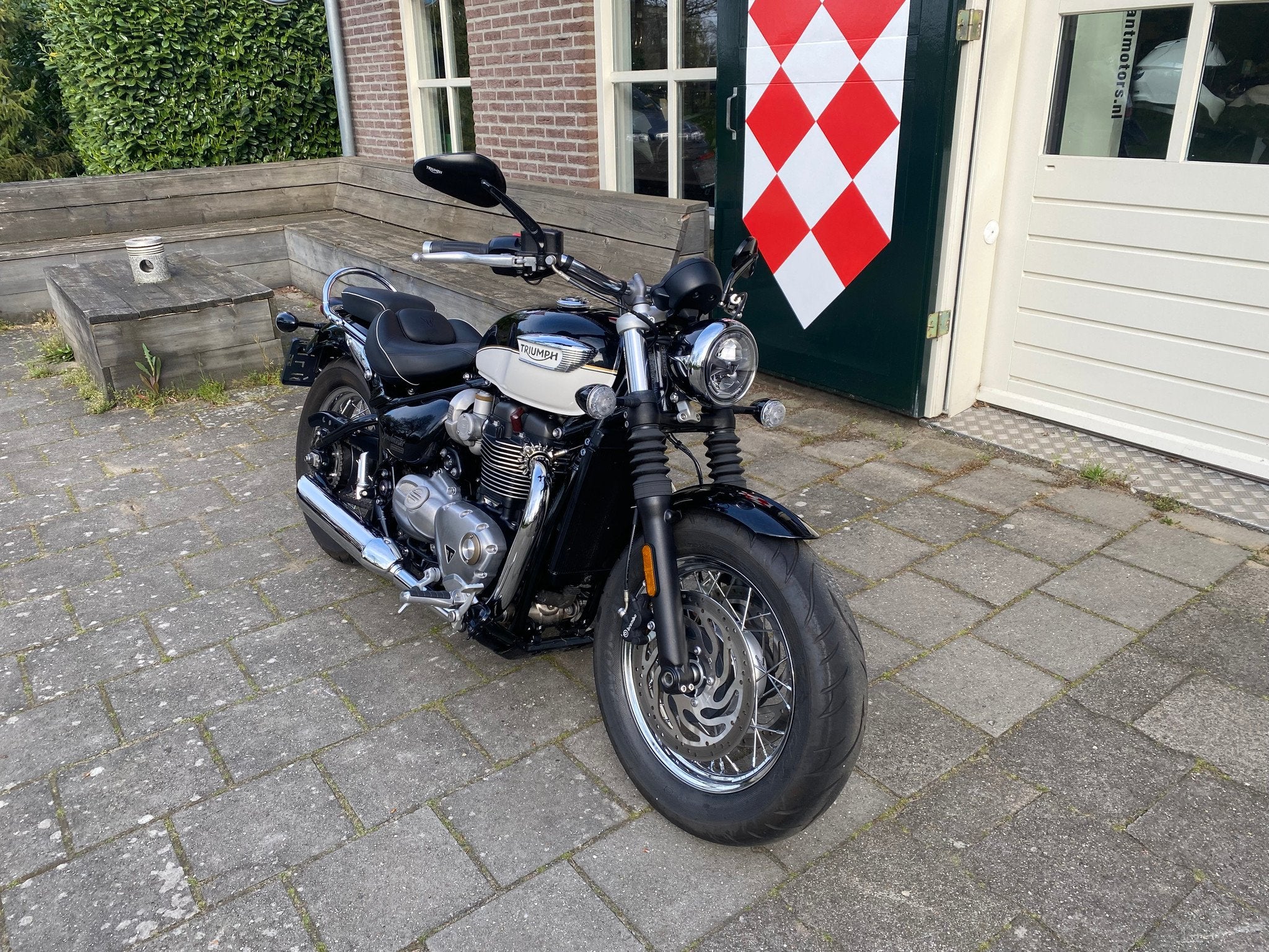 Triumph BONNEVILLE SPEEDMASTER 1200 ABS E5 (bj 2021), Triumph Motorcycles Ltd., Chopper, Bedrijf, After.sales@triumph.co.uk