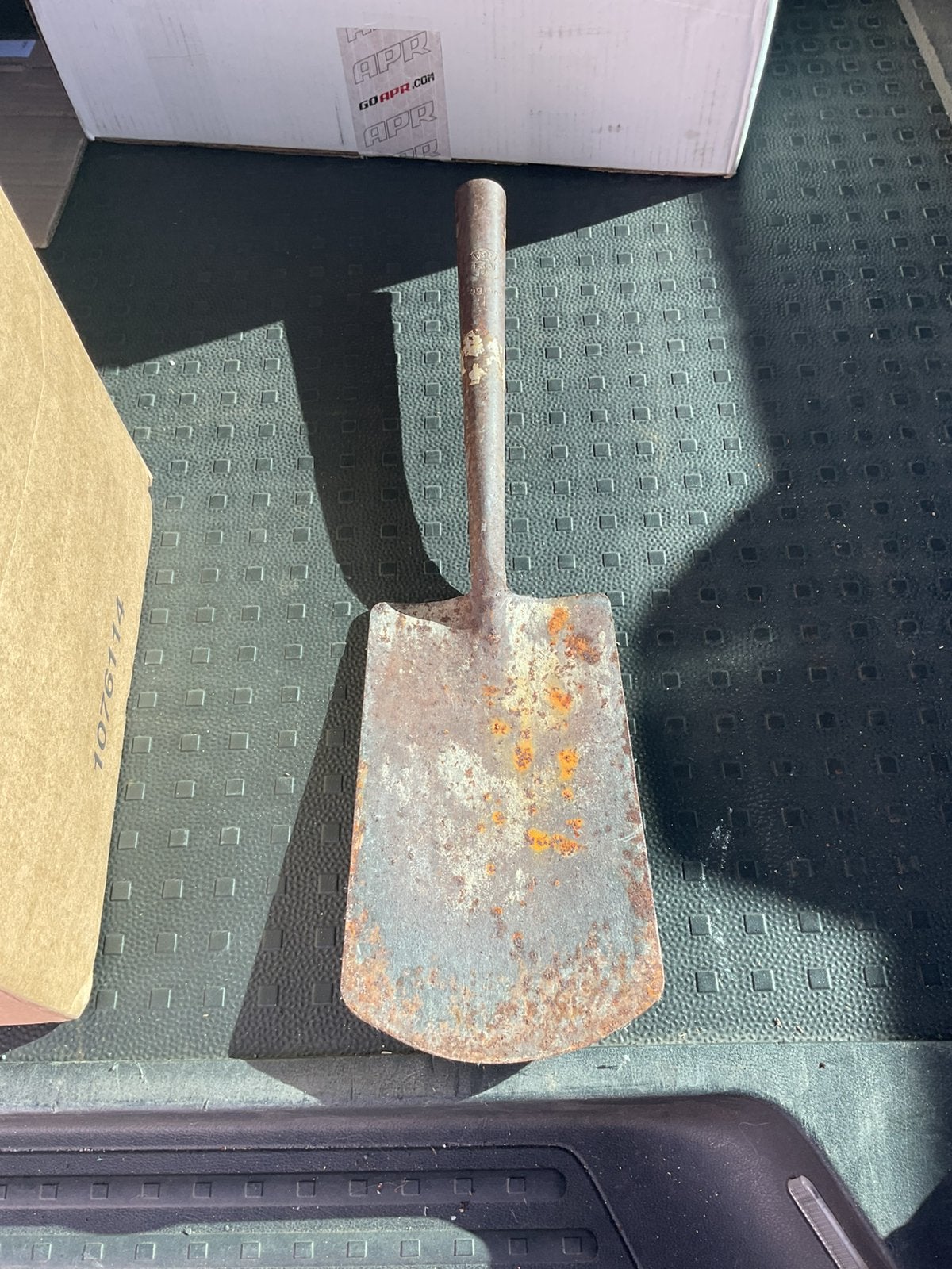 Gratis spade steekschep zonder steel, Tuin en Terras, Ophalen, Gebruikt, Schop
