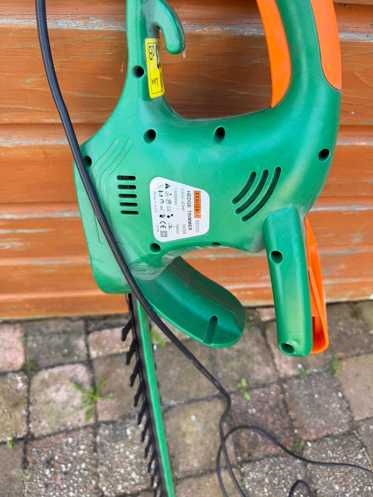 Heggenschaar (defect) - Ideaal voor onderden of reparatie, Tuin en Terras, Heggenscharen, Ophalen of Verzenden, Nieuw, Elektrisch