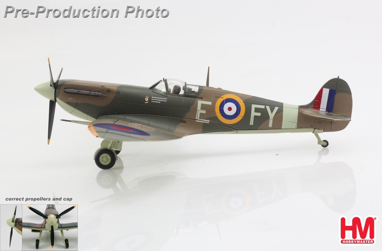Hobby Master HA7865 | Spitfire Mk.Vb, Ophalen, Schaalmodel, Nieuw, Pilot Station