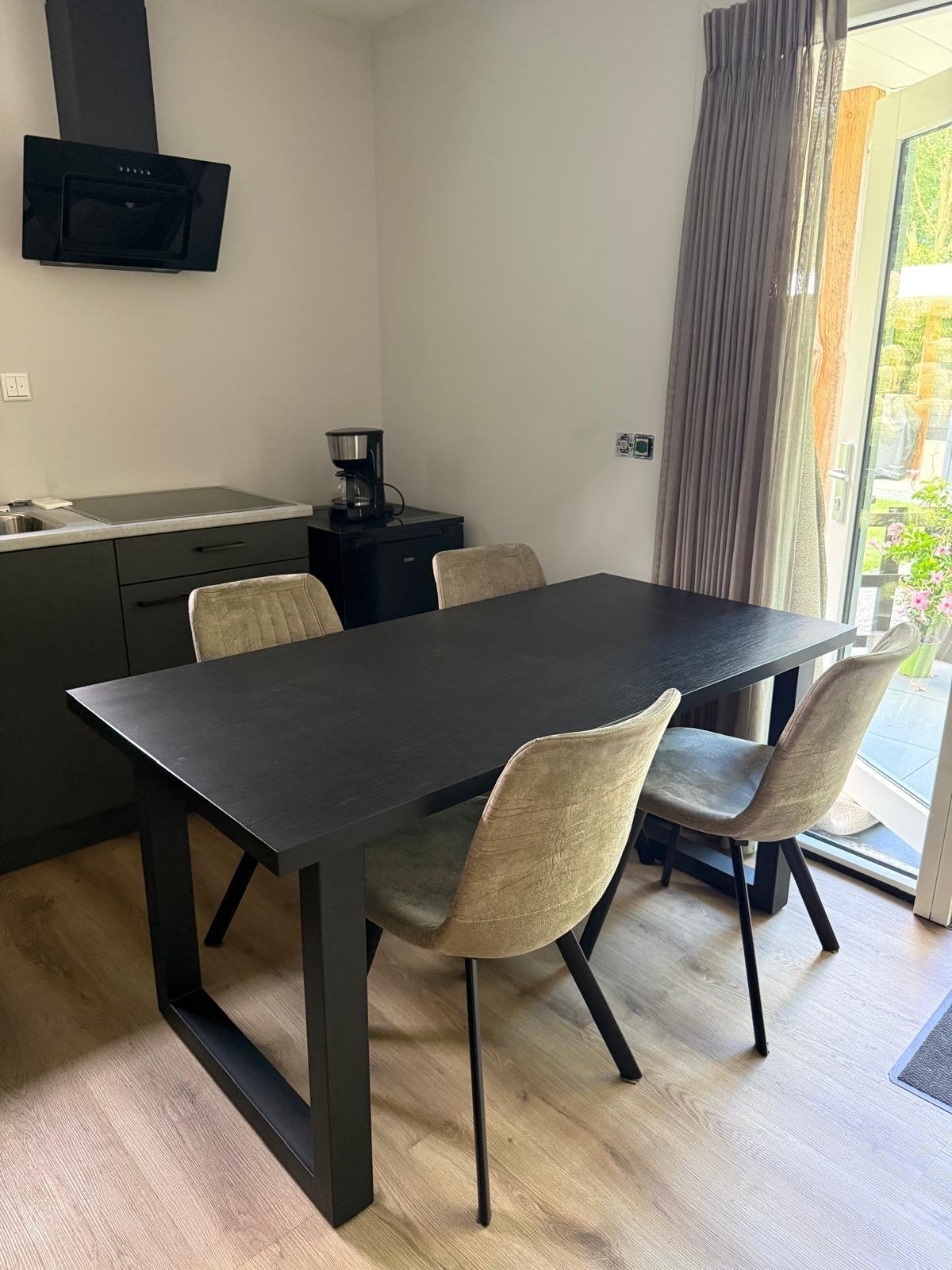 Dimehouse Eettafel Lenzo Zwart U-poot 160x80 cm, Huis en Inrichting, Ophalen, Zo goed als nieuw, 4 tot 6 stoelen