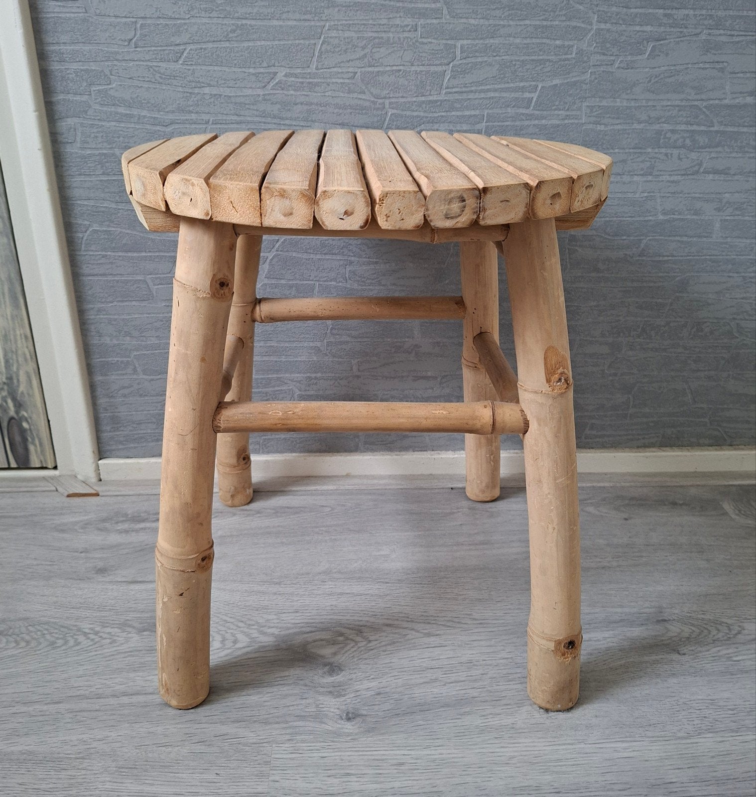 Decoratieve kruk, Ophalen, Zo goed als nieuw, Hout