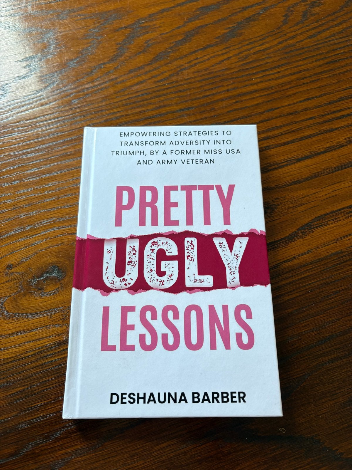 Pretty Ugly Lessons - Deshauna Barber (Engels), Ophalen of Verzenden, Zo goed als nieuw